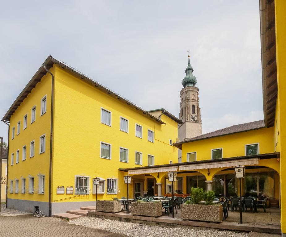 Stiftsgasthof Hochburg Exteriér fotografie
